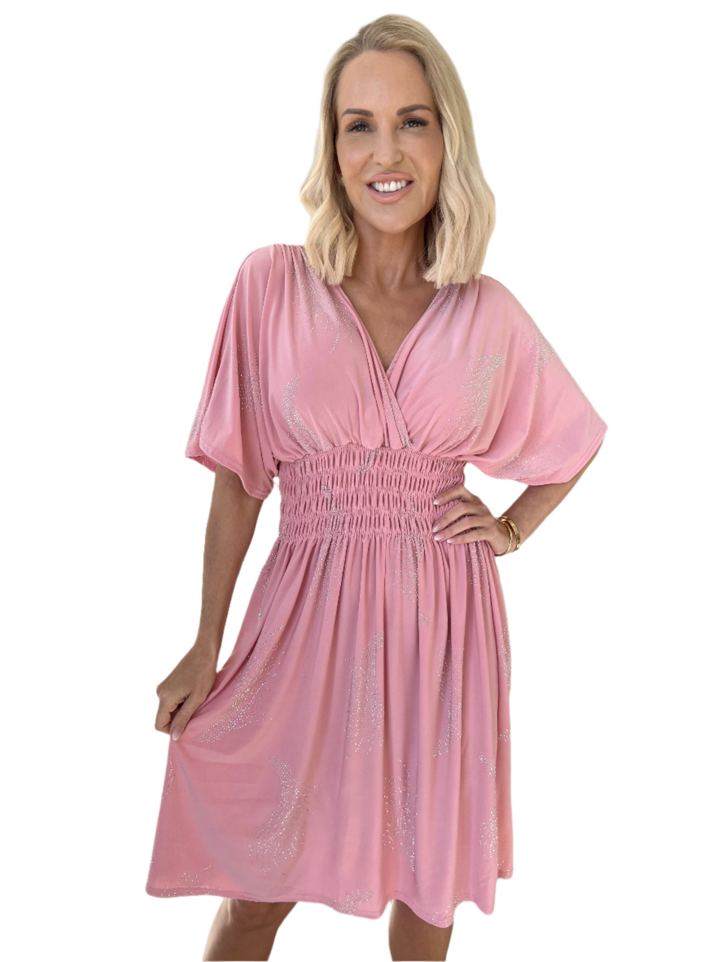 Adeline - Boho-Inspireret Midikjole med Smocktalje
