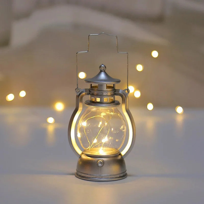 RetroGlow Elegant Lanterne – Stemningsfuld Belysning til Inde & Ude