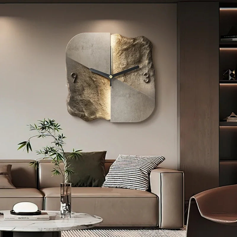 LuxClock- Elegant vægur med relief