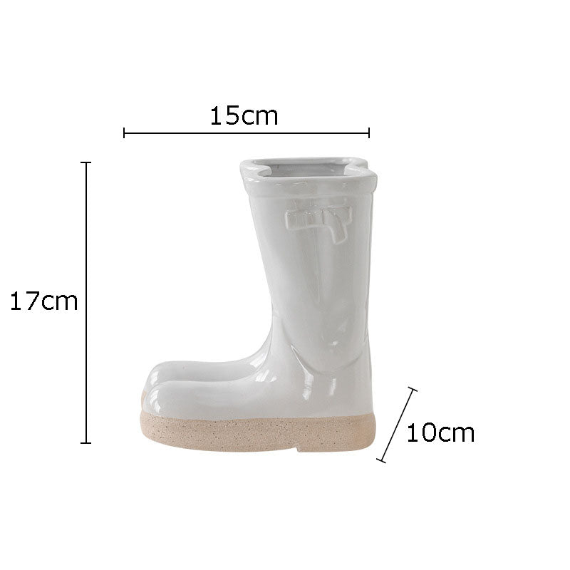 BloomBoots - Unik blomstervase i støvledesign