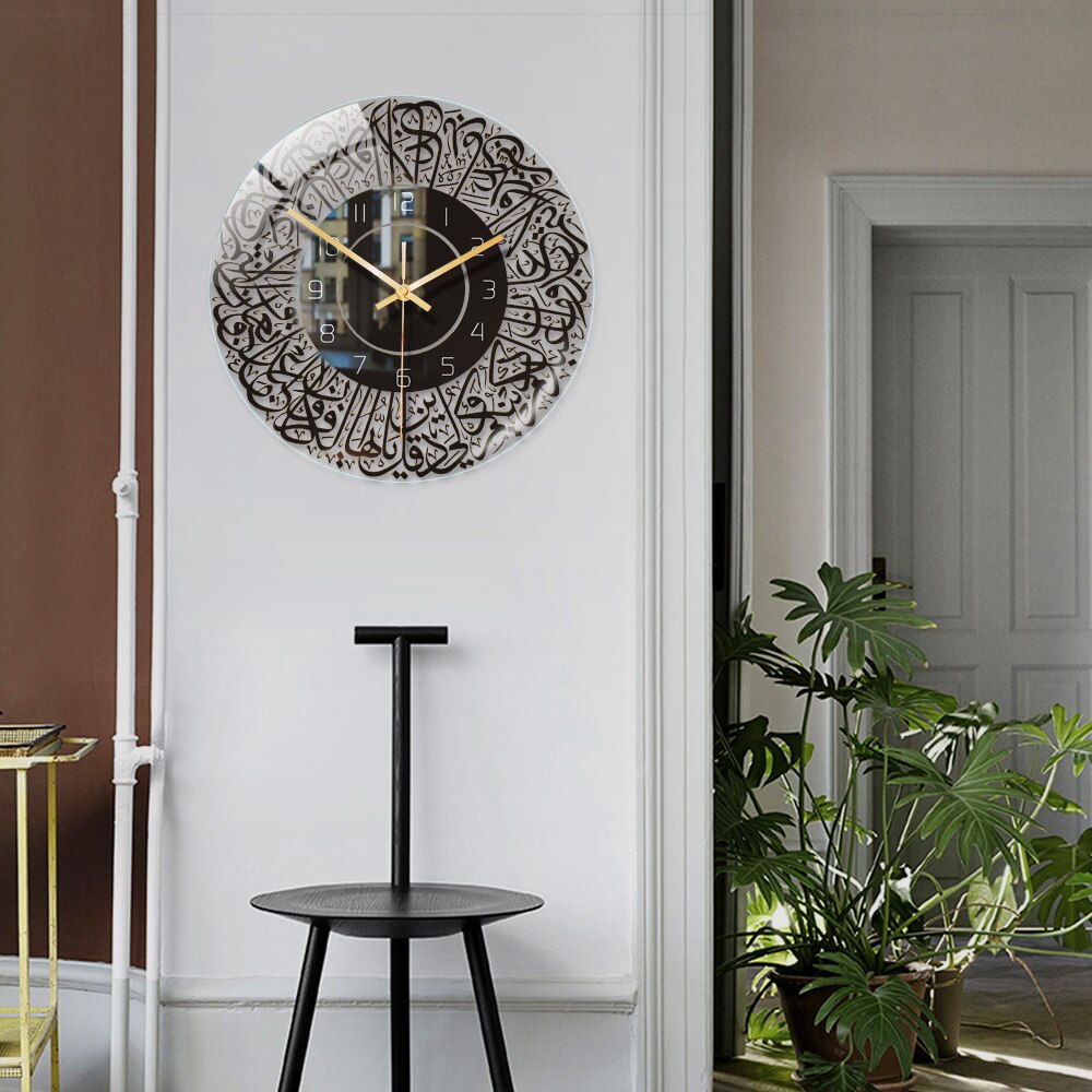 Elegant Islamisk Vægur – Moderne Design med Traditionel Kunst