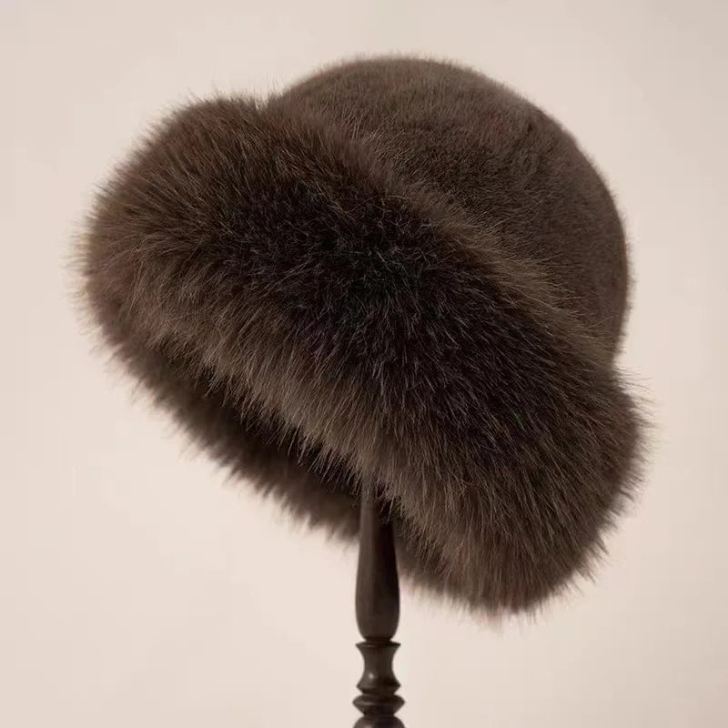 Sophie Luxe imiteret pelshat – varmt, elegant vintertilbehør til sofistikeret stil