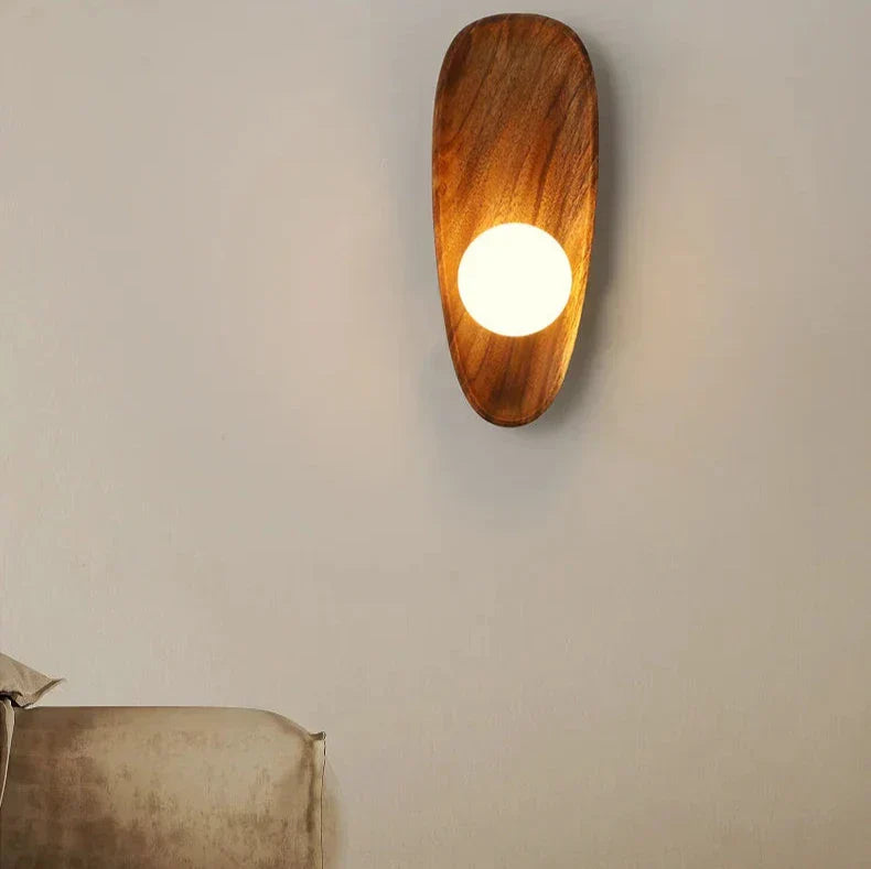 LumiWood Moderne Trævæglampe – Naturlig Elegance og Varm Atmosfære