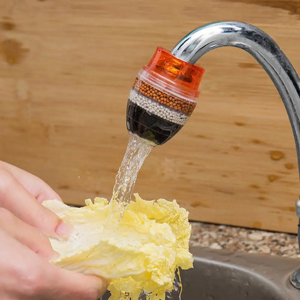 AquaFlow Kompakt og Effektivt Armaturfilter – Frisk og Rent Vand i Dit Køkken