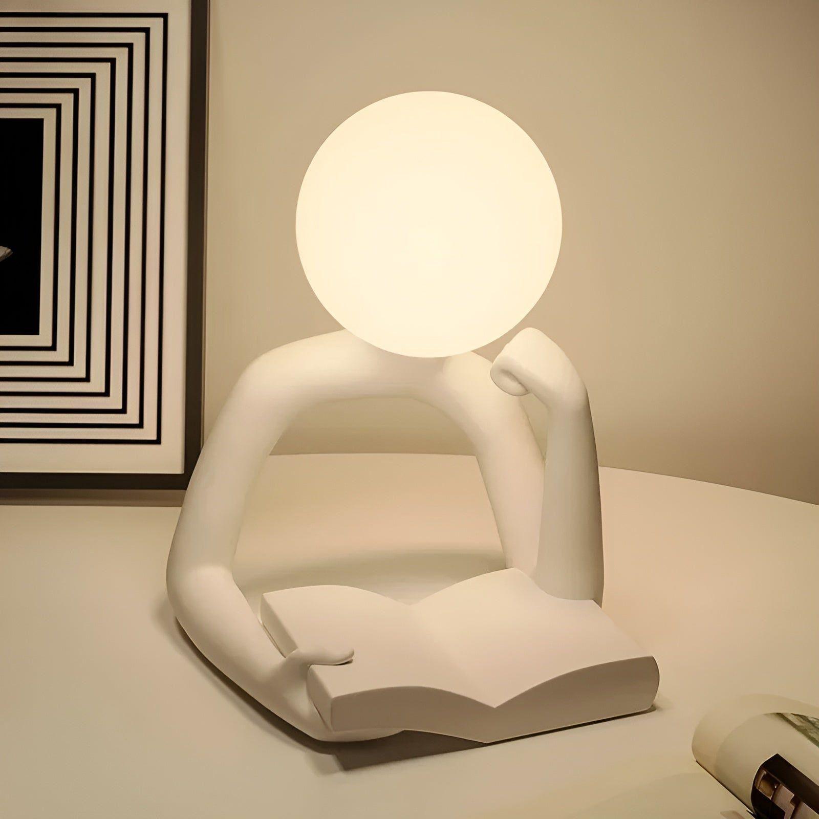 EvaGlow Abstrakt Luxe bordlampe - moderne elegance.