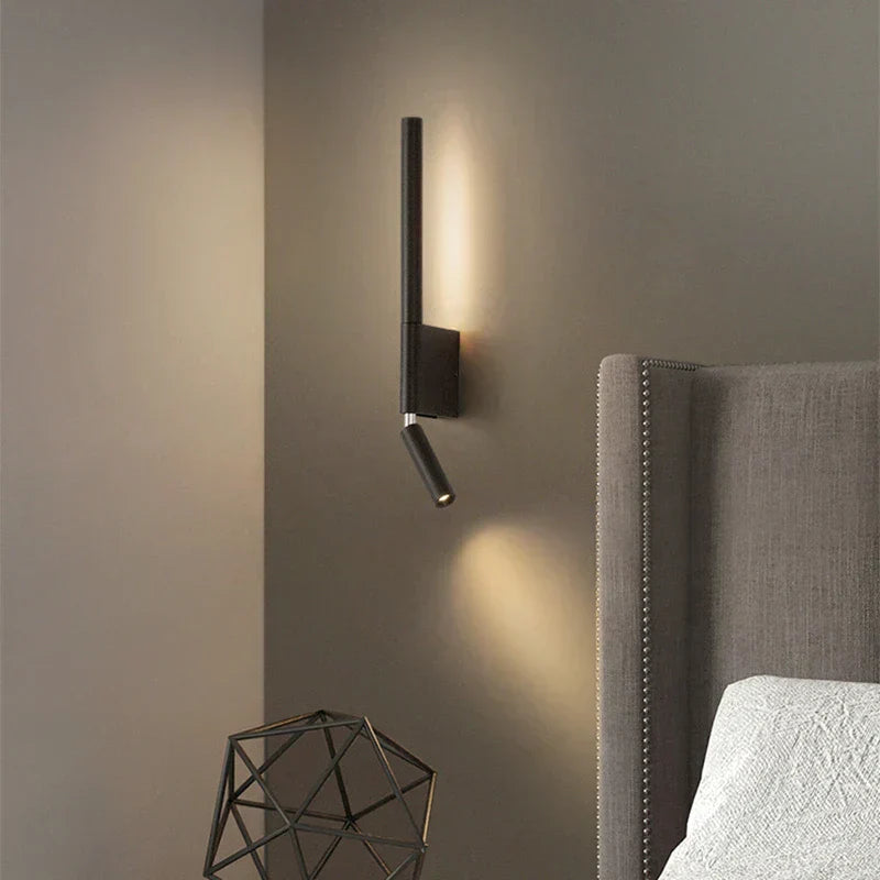 LumiGlow Elegant LED Væglampe – Stilfuld Belysning til Afslapning og Hygge