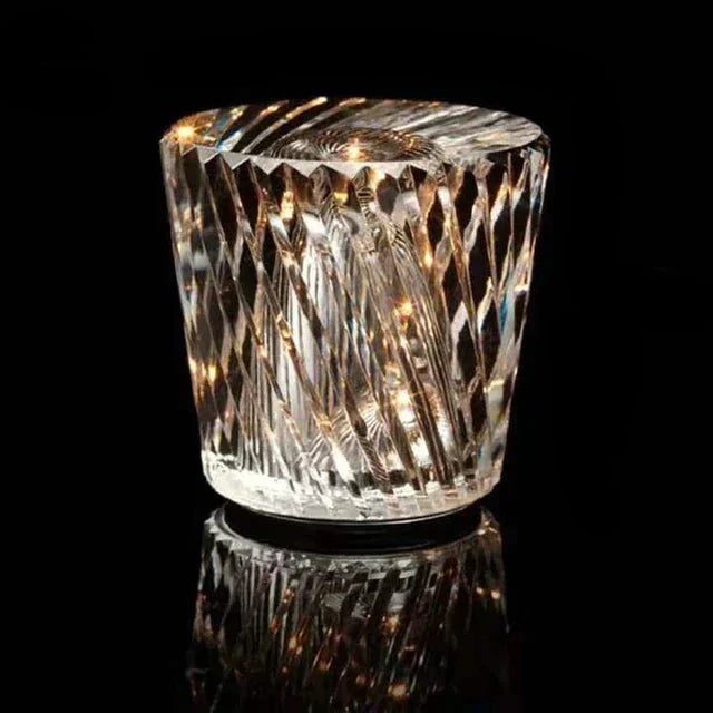 LumiGleam - Krystal facetslebet bordlampe