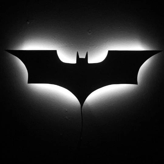 Batmanaura - fjernstyret LED Batman-lampe