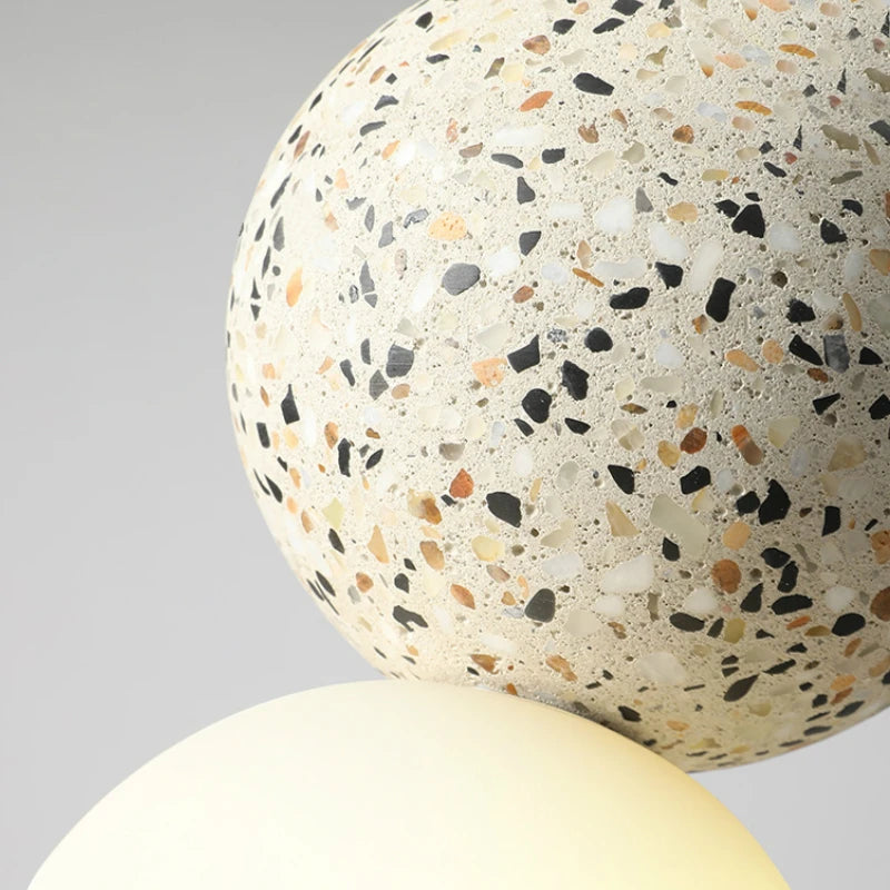 LumiOrb – Minimalistisk pendel med glasskærm