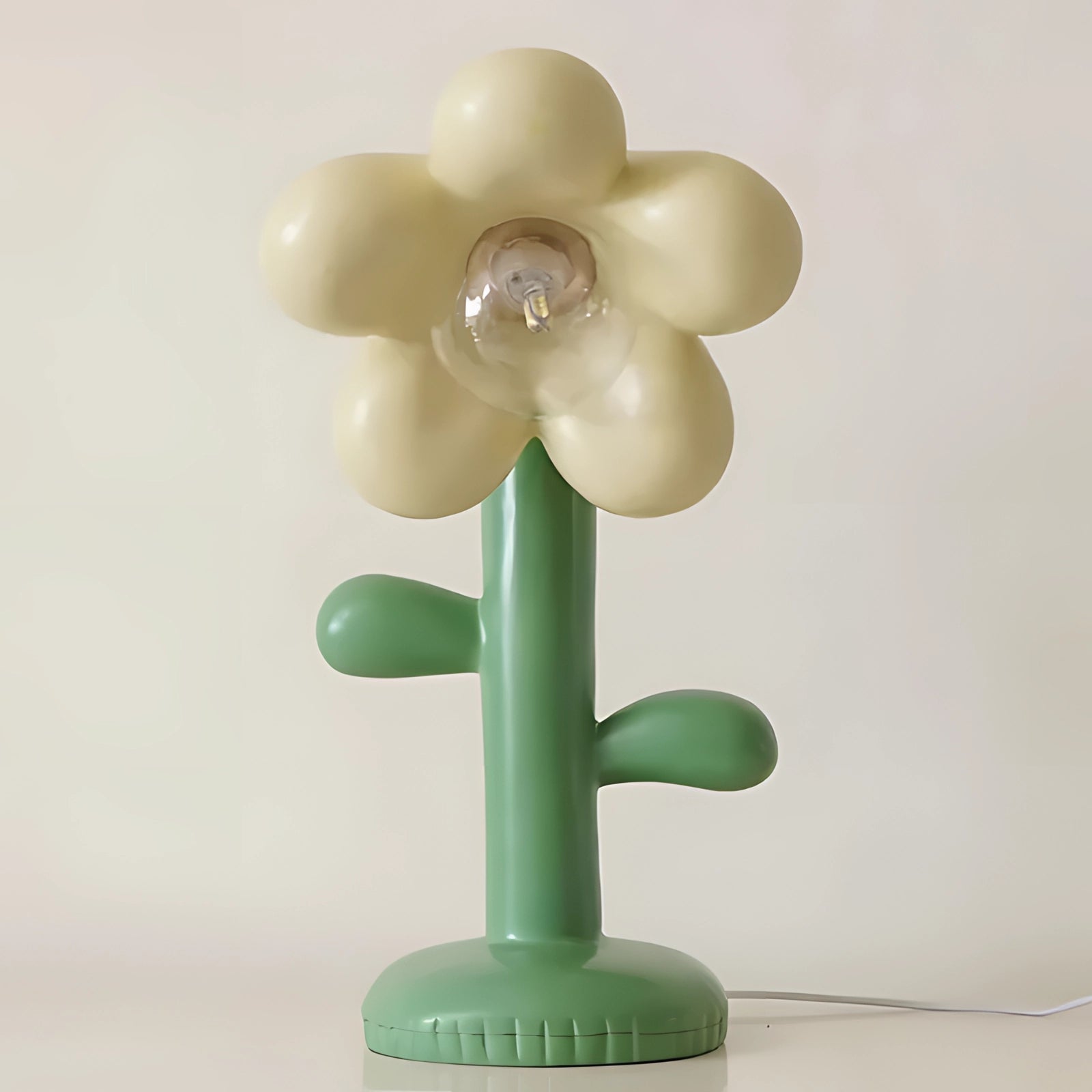 LunaBloom Bordlampe – Elegant Blomsterdesign for en Hyggelig Atmosfære