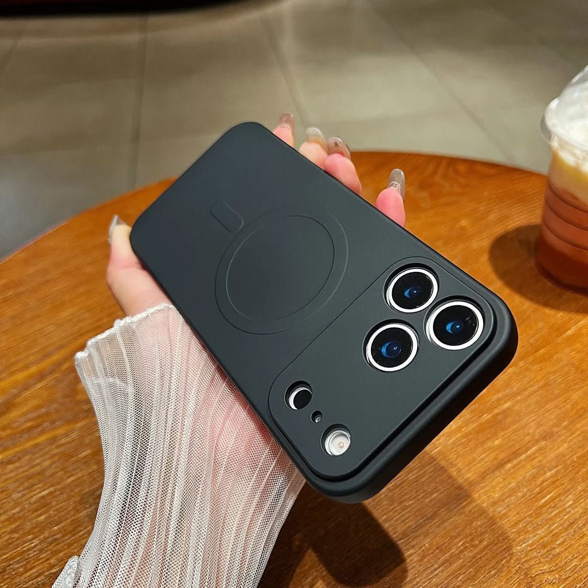 Veyno | Magnetisk iPhone-cover lavet af blød silikone