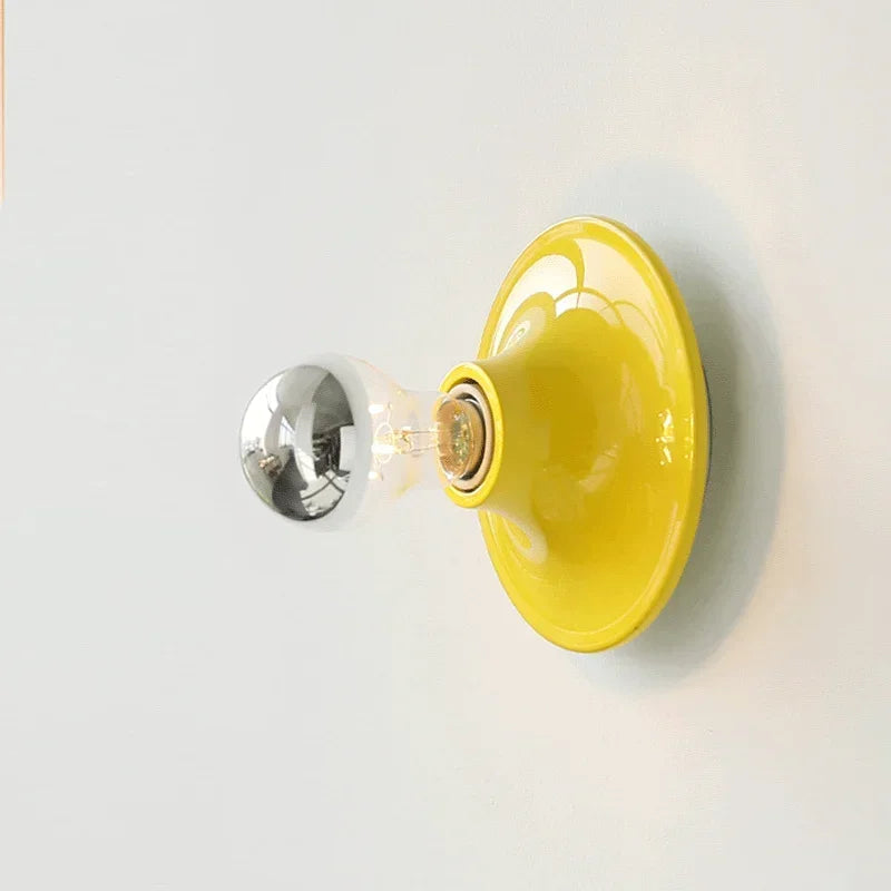 LumiBare - Minimalistisk eksponeret væglampe