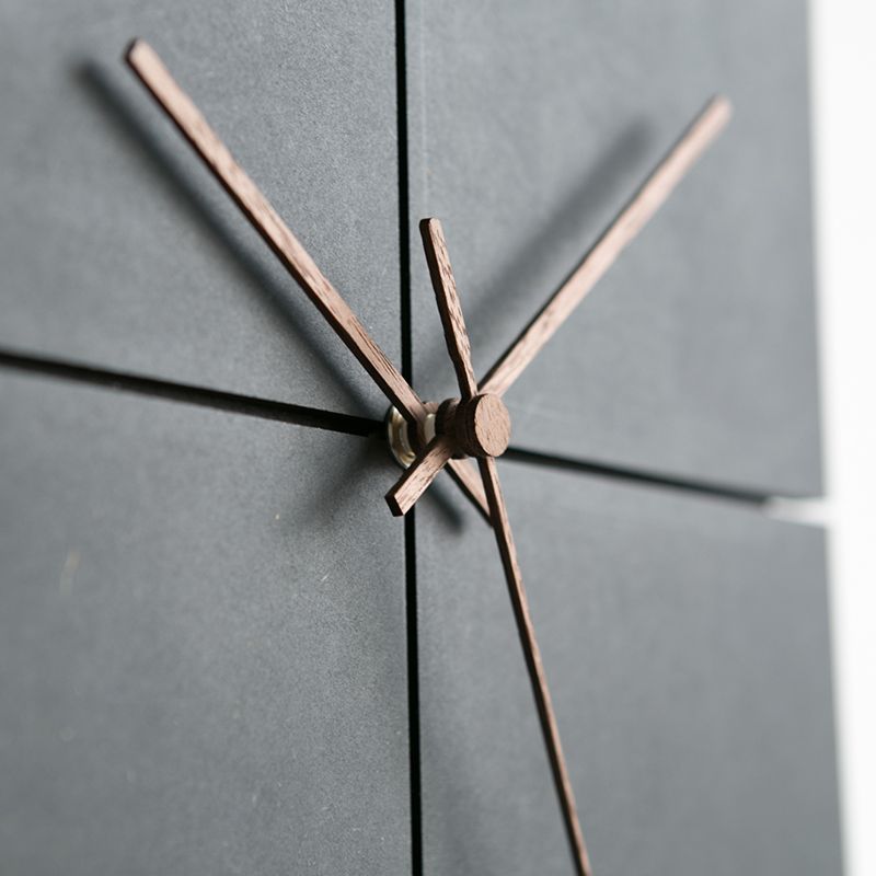 GeoTime – Moderne cirkel og firkantet vægur med unikt design