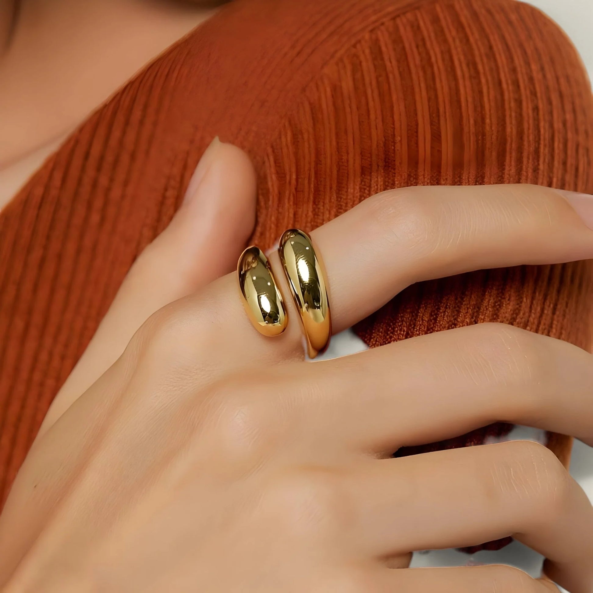 Emma Timeless Ring - holdbart håndværk med minimalistisk elegance