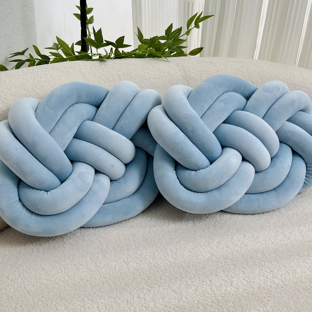 CozyPlush Sæt med 2 Plys Dekorative Puder – Blød Elegance til Dit Hjem