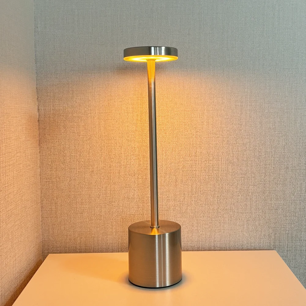 Enkel berøringsfølsom Led-skrivebordslampe Genopladelig skrivebordslampe