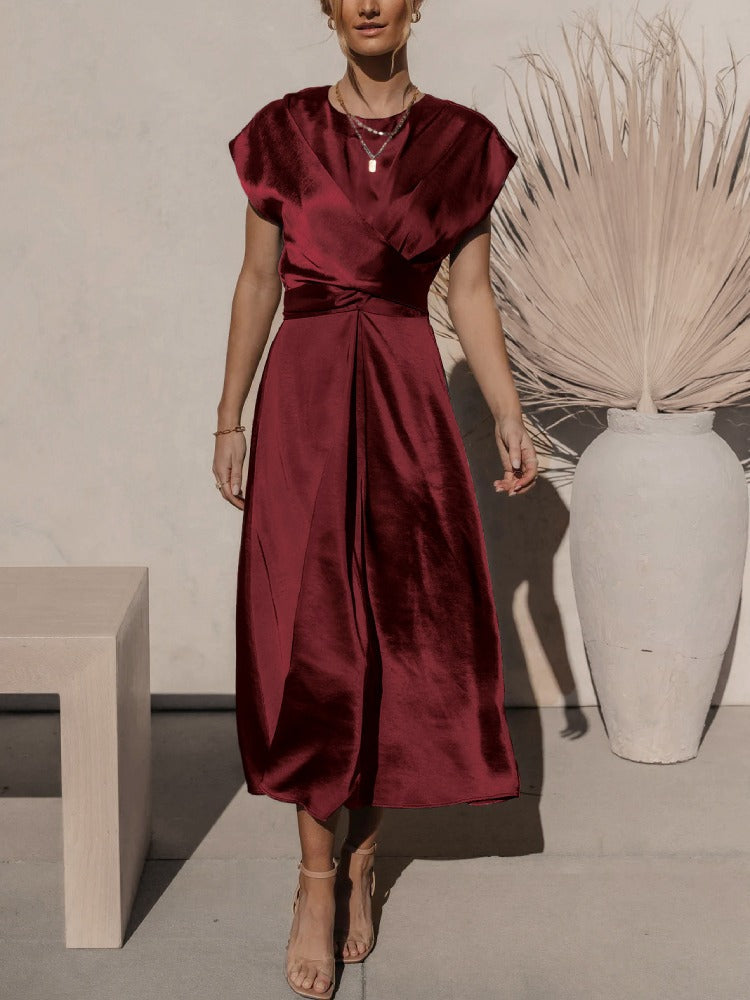Victoria Elegant Draperet Kjole – Sofistikeret Stil til Enhver Anledning