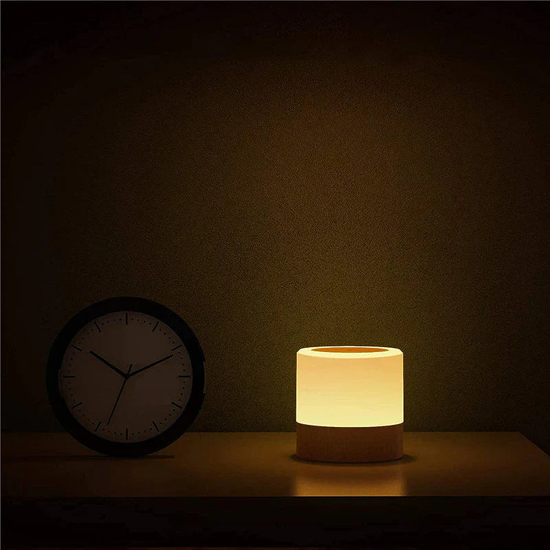 Glow Træ Sengelampe – Naturlig Elegance med Justerbar Belysning