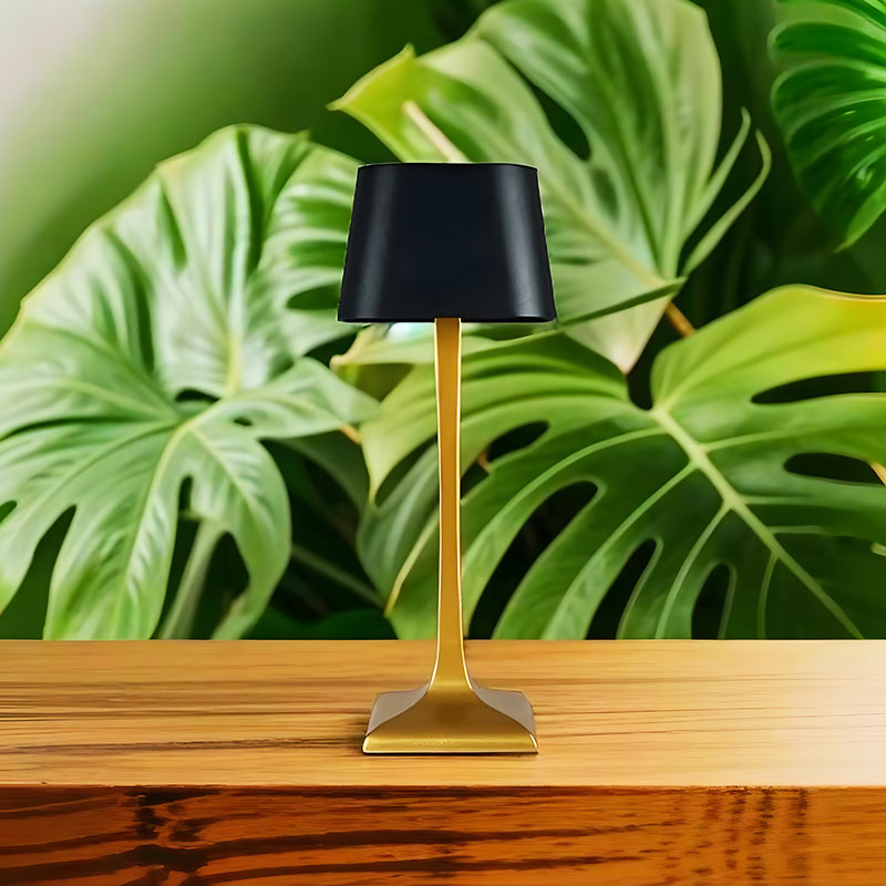LumaGlow genopladelig ledningsfri LED-lampe