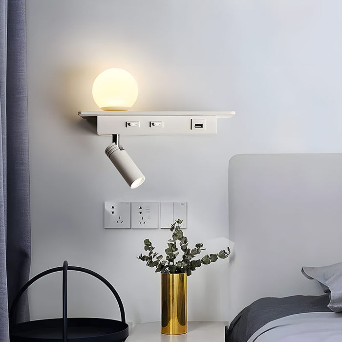 GlowPort – USB Væglampe med Justerbart Lys og Smart Opladning
