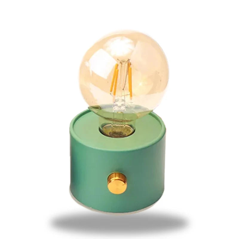 ClassiSphere – Minimalistisk bordlampe med vintage-inspireret glaskugle