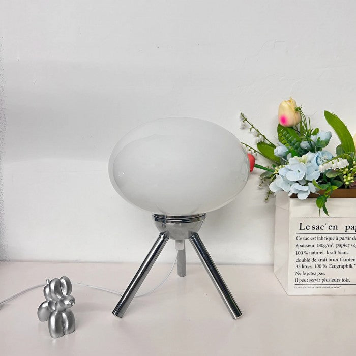 TripodGlow moderne bordlampe i glas