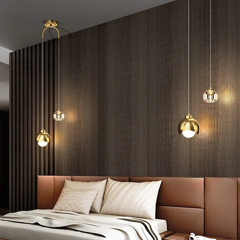 KrystaLume Elegant Krystal LED Pendel – Sofistikeret Glød og Tidløs Elegance