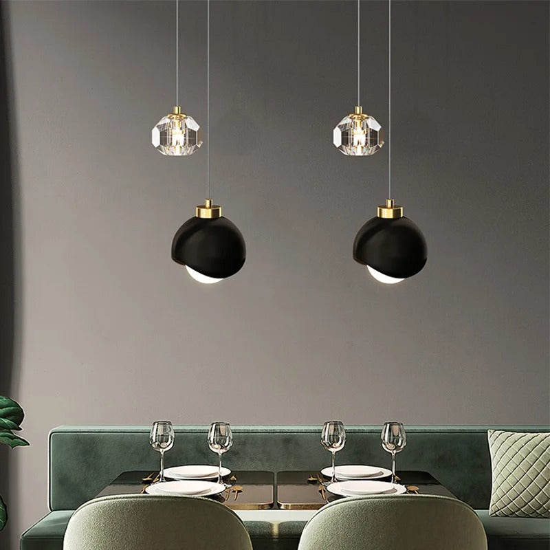 KrystaLume Elegant Krystal LED Pendel – Sofistikeret Glød og Tidløs Elegance