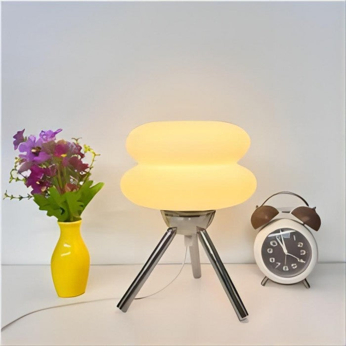 AuraGlass Moderne bordlampe med glasfod