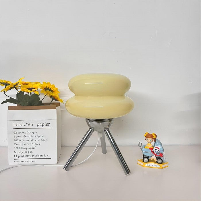 AuraGlass Moderne bordlampe med glasfod