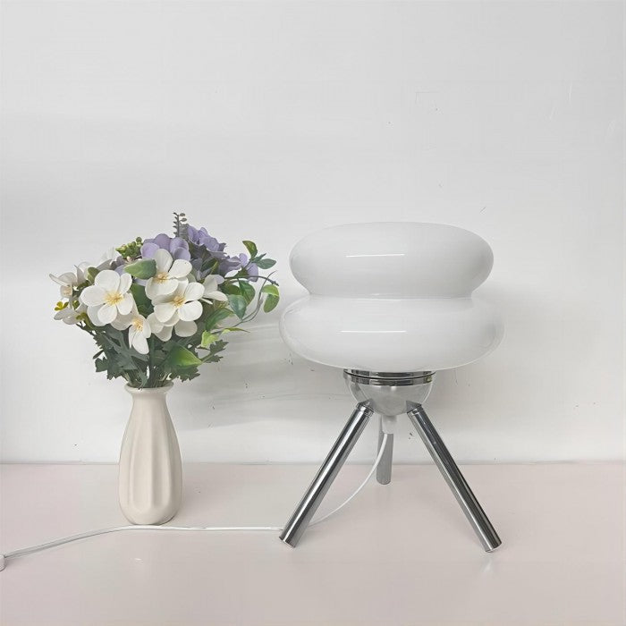 AuraGlass Moderne bordlampe med glasfod