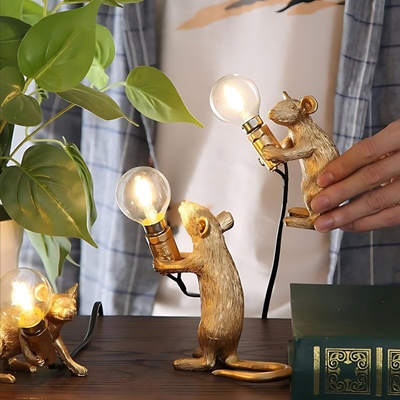 LumoMouse - Dekorativ Bordlampe med Legende Museform