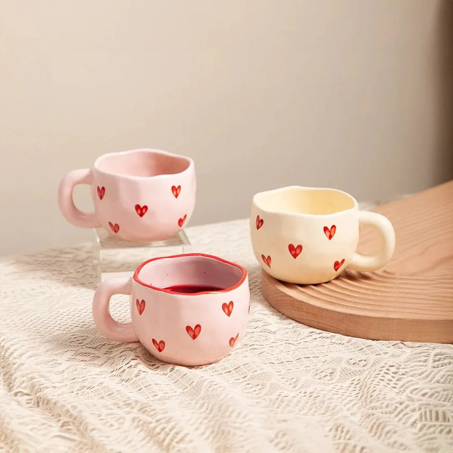 Elegant Love Heart-krus til par, der vil nyde hyggelig kaffe