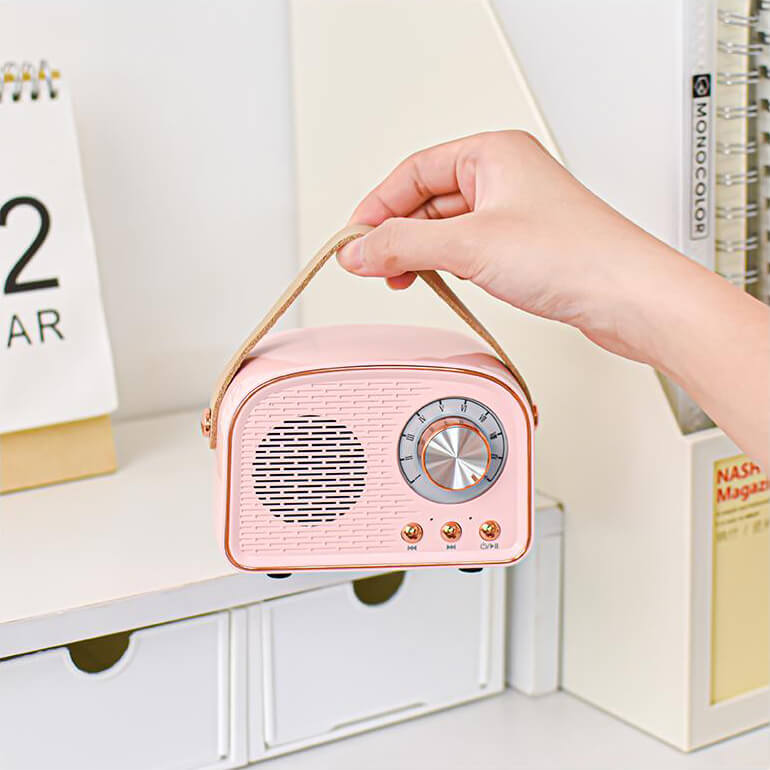 RetroVibe - Bluetooth-højttaler i vintagestil med FM-radio