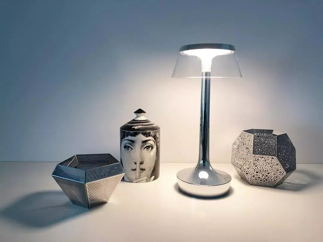 Luma genopladelig bordlampe med berøringskontrol