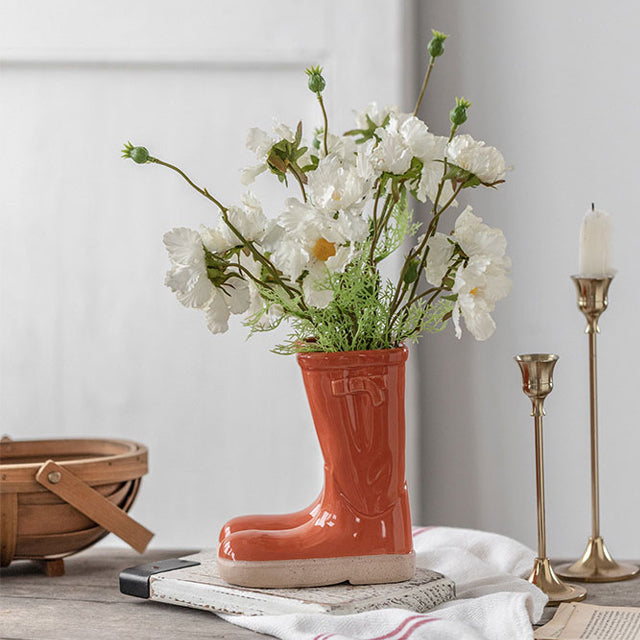 BloomBoots - Unik blomstervase i støvledesign