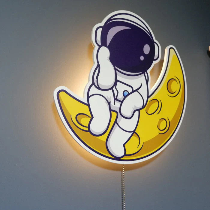 AstroLight - Astronaut-væglampe med et magisk touch