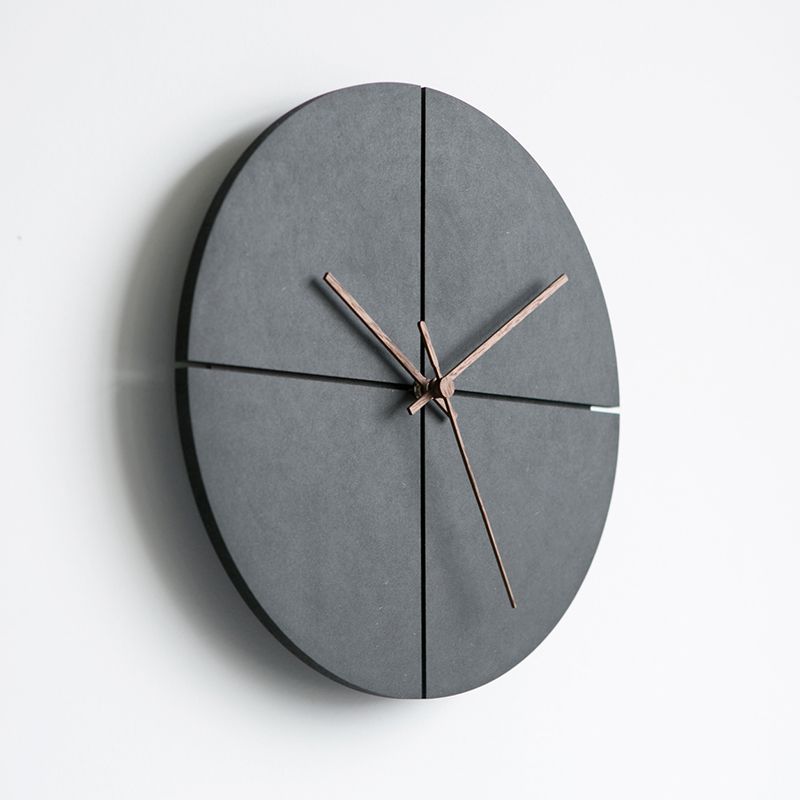 GeoTime – Moderne cirkel og firkantet vægur med unikt design